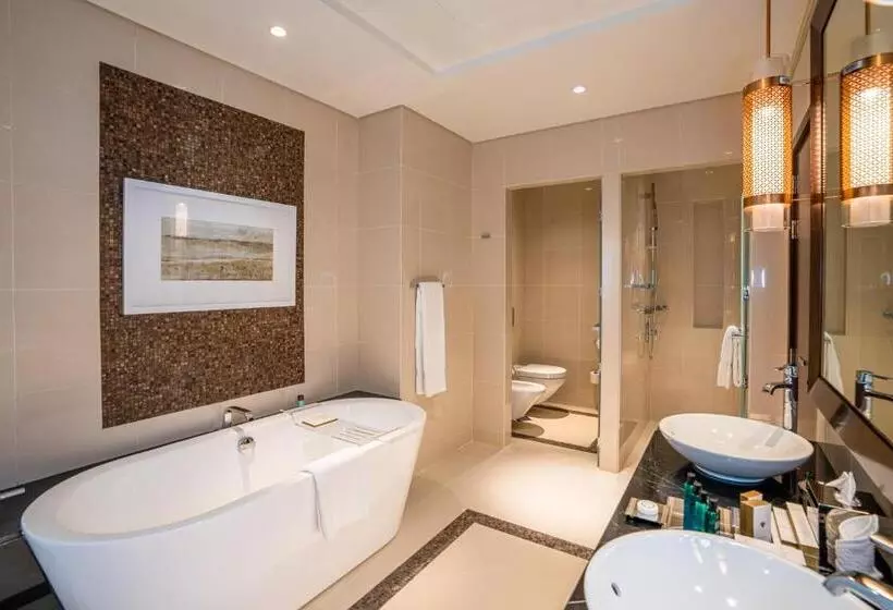 ホテル Rixos Marina Abu Dhabi