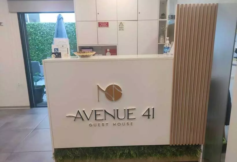 پانسیون Avenue 41 Guest House