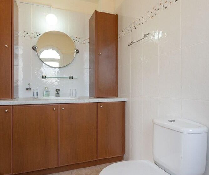 Villa Nikol In Paralimni