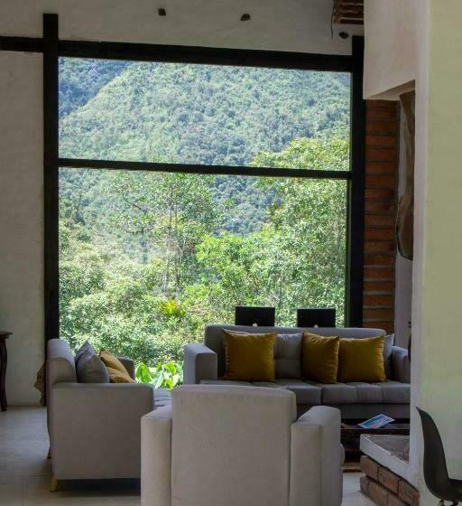 צימר Neblina Bird