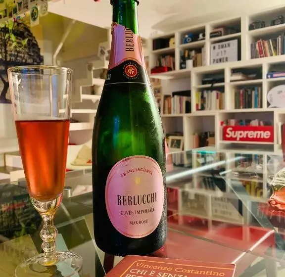 Aamiaismajoitus (B&B) Raroom Boutique