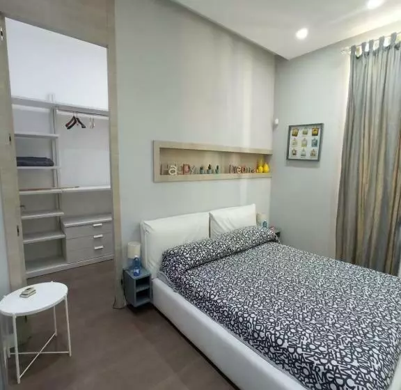 Aamiaismajoitus (B&B) Raroom Boutique