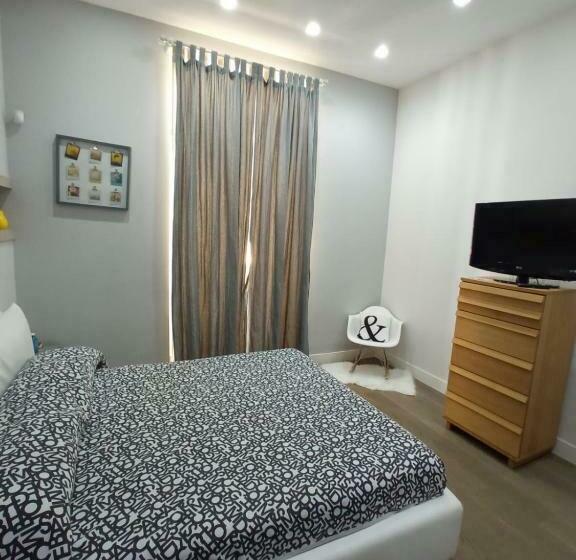 Bed and Breakfast Raroom Boutique