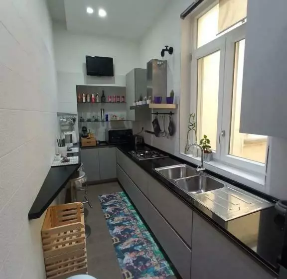 Aamiaismajoitus (B&B) Raroom Boutique