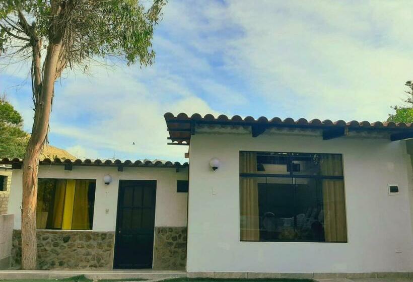 ホテル Huanchaco Gardens