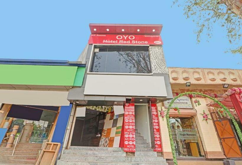 호텔 Oyo 89612  Red Stone