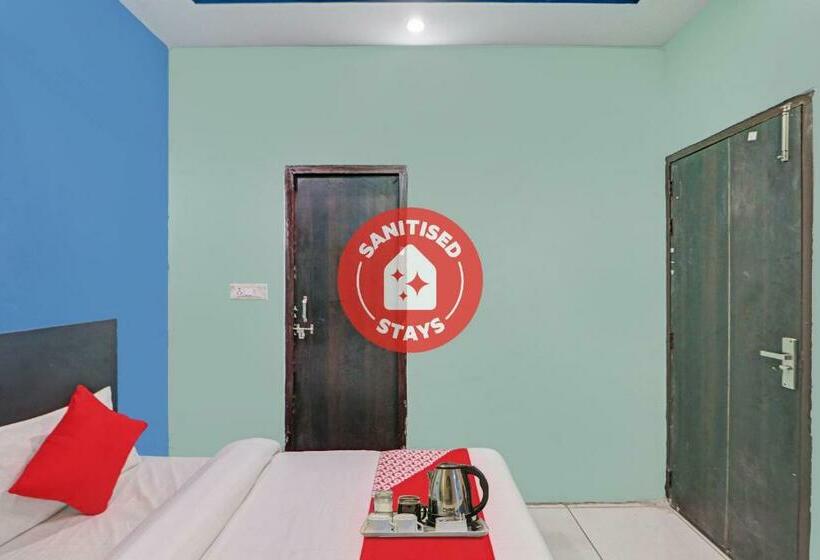 호텔 Oyo 89612  Red Stone