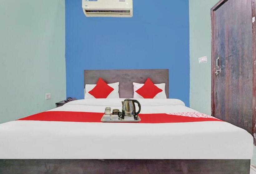 호텔 Oyo 89612  Red Stone