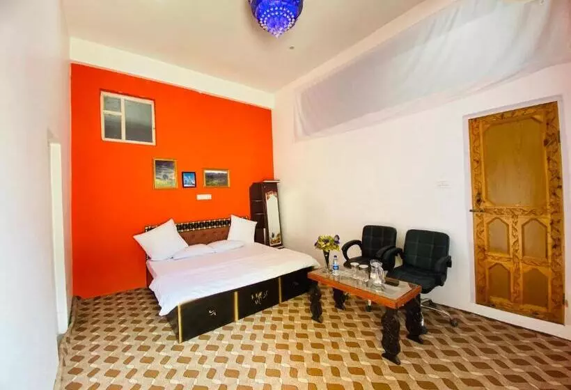 Hotelli Pall Residency