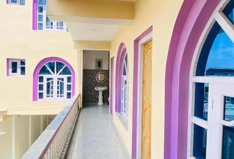 Hotelli Pall Residency