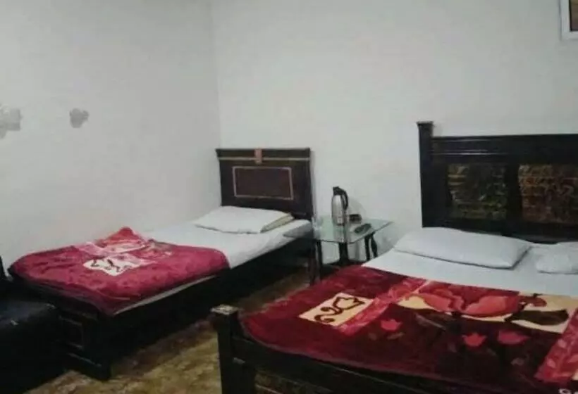 پانسیون Karachi Airport Guest House
