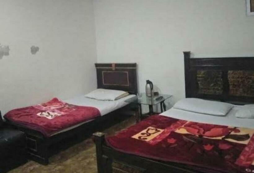 پانسیون Karachi Airport Guest House