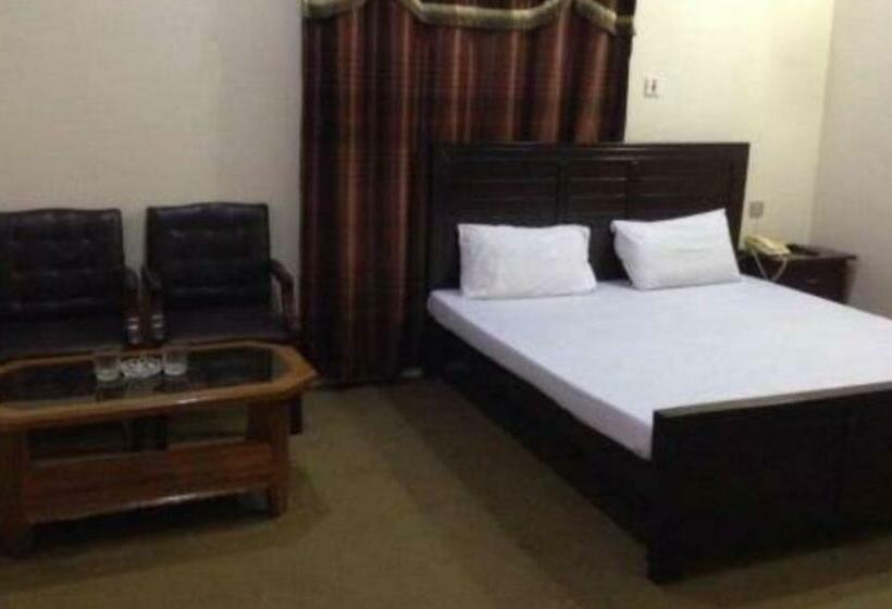 پانسیون Karachi Airport Guest House