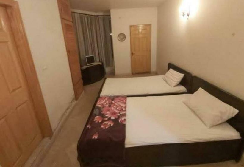 پانسیون Karachi Airport Guest House