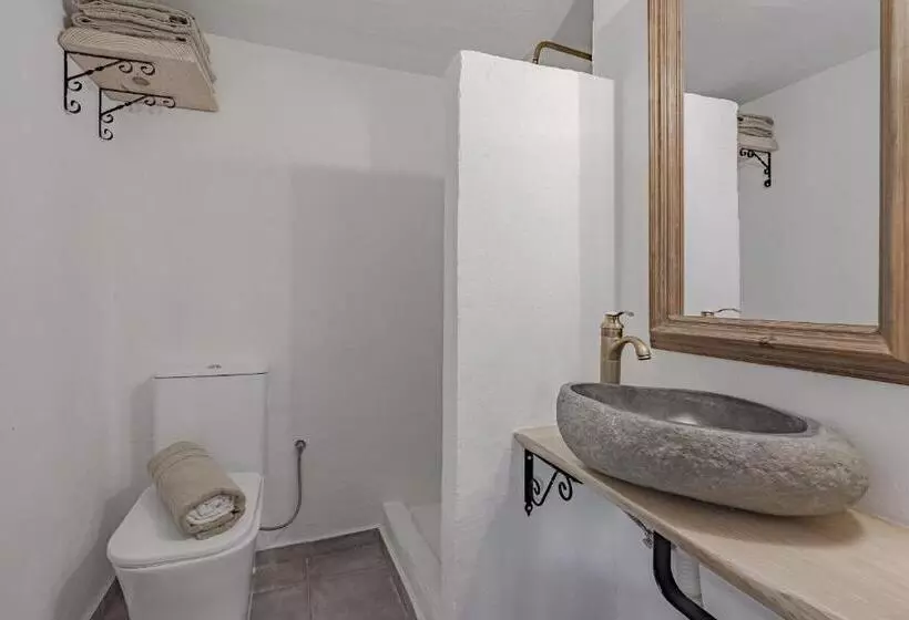 Majatalo La Finquita   Adeje