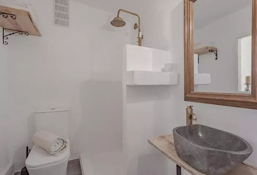 Majatalo La Finquita   Adeje