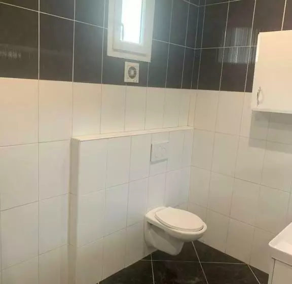 Majatalo Villa Tenjin Chambre 12