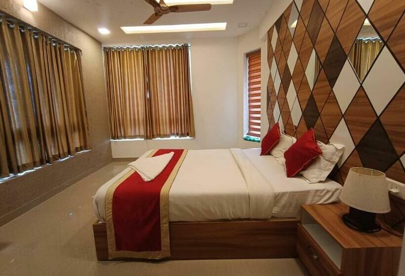 ベッドアンドブレックファースト Sapphire Mansion Pool Villa Vagamon