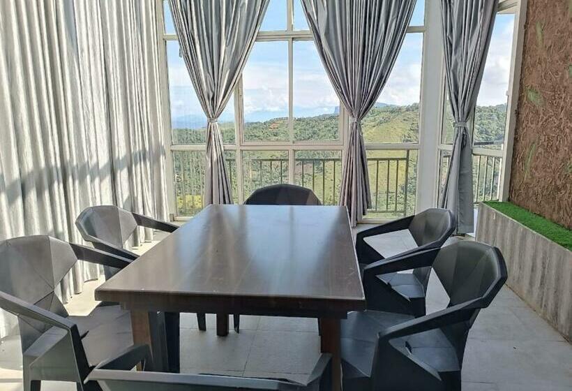 ベッドアンドブレックファースト Sapphire Mansion Pool Villa Vagamon