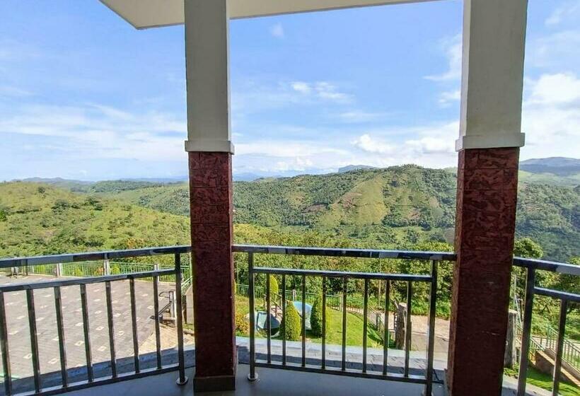 ベッドアンドブレックファースト Sapphire Mansion Pool Villa Vagamon