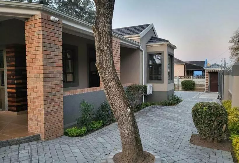 Majatalo @ 21 Guest House