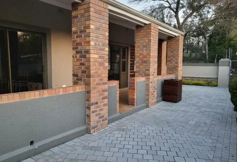 Majatalo @ 21 Guest House