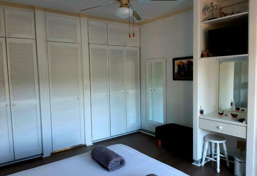 פנסיון Double Room Robberg