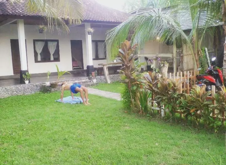 ペンション Medewi Good Vibes Surf&stay