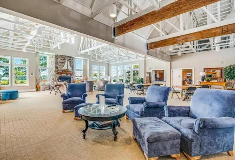 Relaxing Bethany Beach Retreat, Pools, Families Welcome Including Dogs!