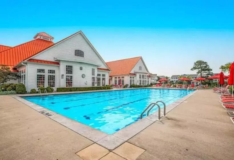Relaxing Bethany Beach Retreat, Pools, Families Welcome Including Dogs!