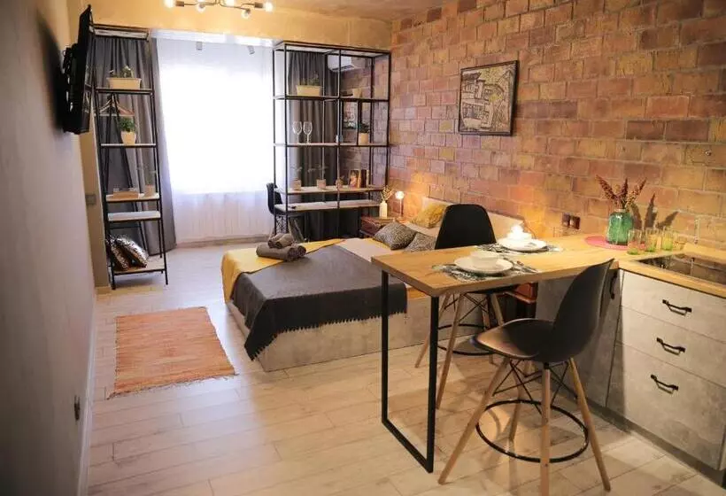 Adt Apartments