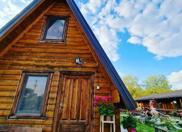 Lolini Bungalovi