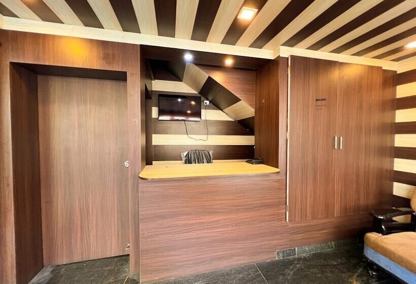 هتل Intourist By Agira