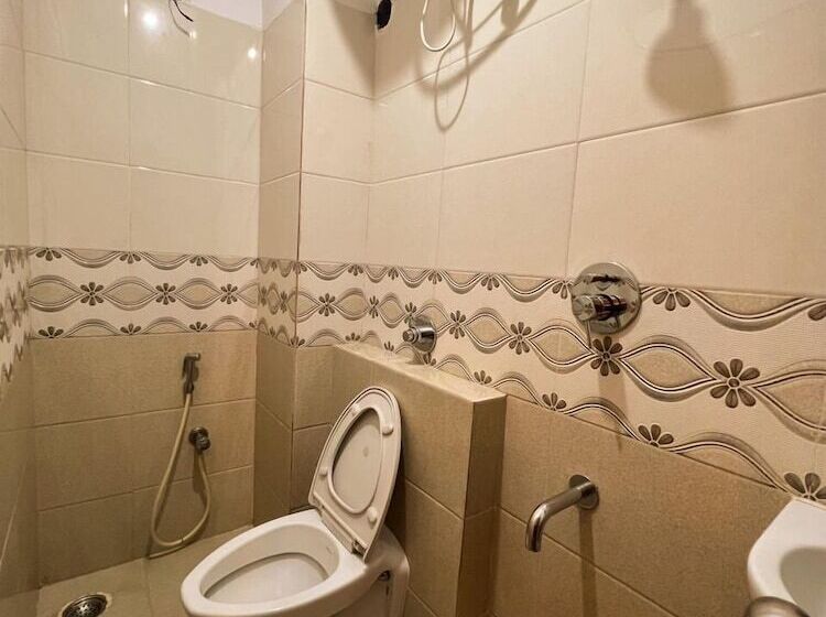 هتل Intourist By Agira