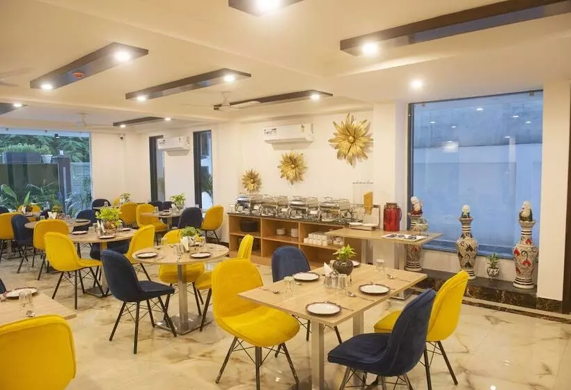 ホテル Posh Residency Artemis Hospital Road Gurgaon
