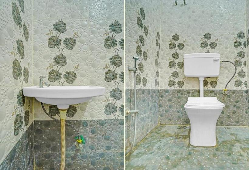 ホテル Spot On Evening Star Inn