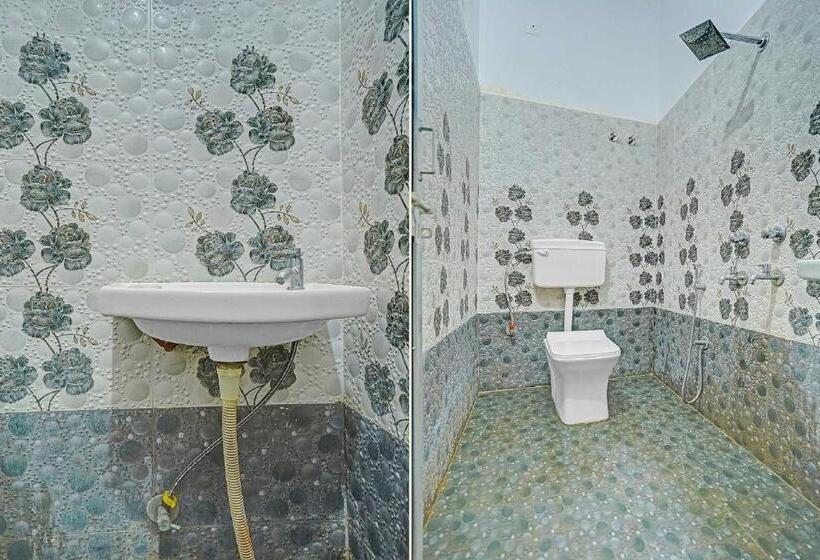 ホテル Spot On Evening Star Inn