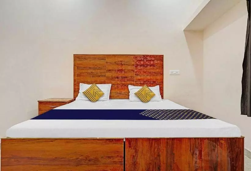 Hotelli Spot On  Evening Star Inn