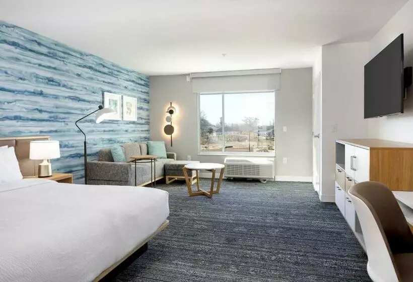 Hotelli Towneplace Suites By Marriott Canton Riverstone Parkway