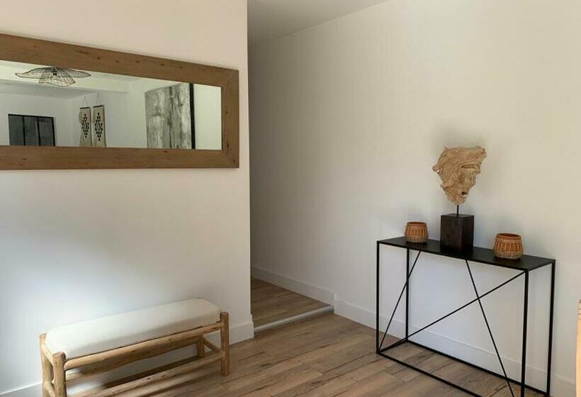 Maison Porte Du Bouchon : Jacuzzi Spa Privatif !