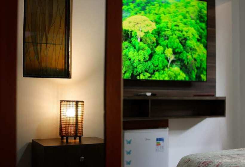 پانسیون Villa éden