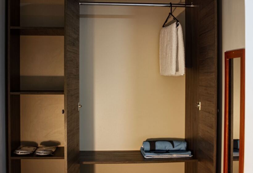 پانسیون Villa éden