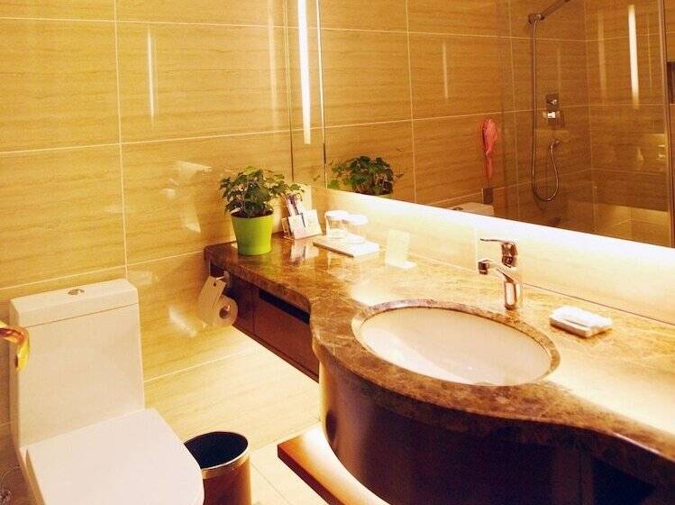 Beiliang Hotel   Dalian