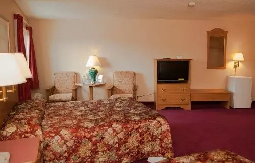 호텔 Aloha Inn & Suites