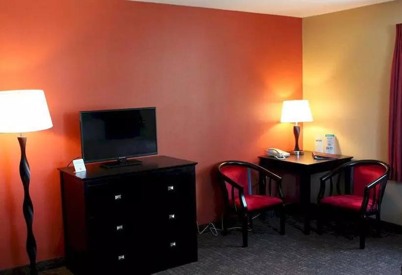 호텔 Aloha Inn & Suites