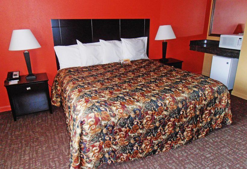 酒店 Aloha Inn & Suites