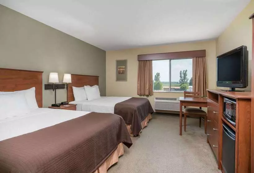 فندق Americinn By Wyndham Newton