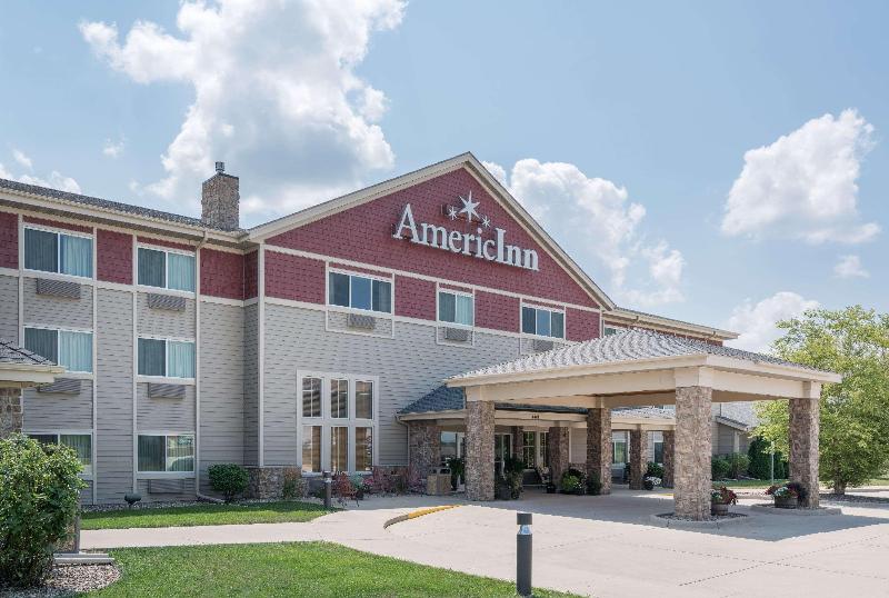 فندق Americinn By Wyndham Newton