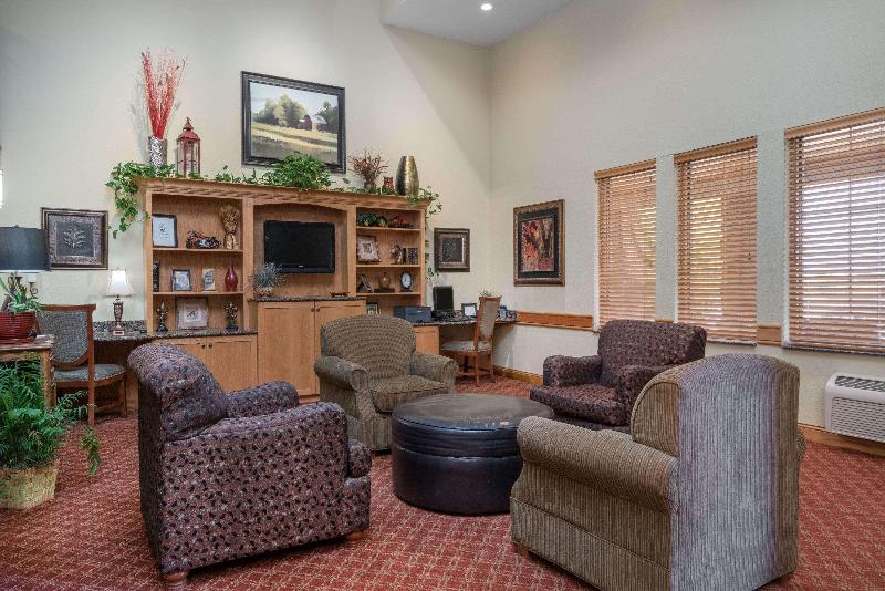 فندق Americinn By Wyndham Newton