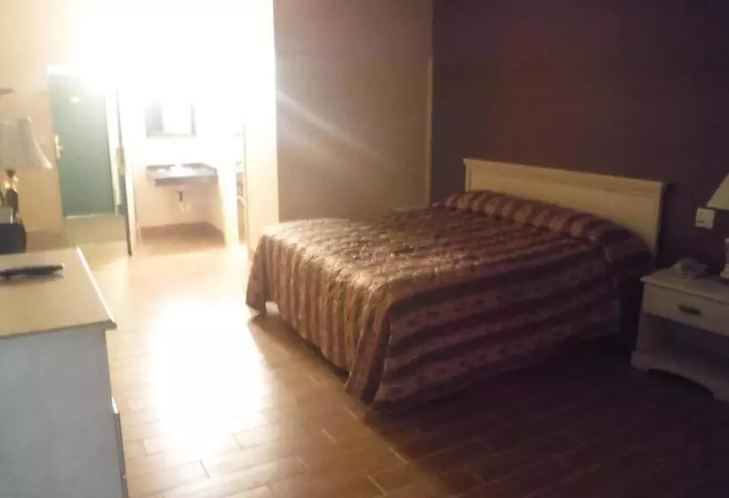 Hotelli Budgetel Inn & Suites